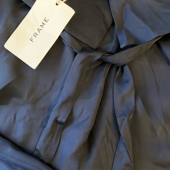 Frame Denim Navy Cargo Pants Sells For $325 Sz S! - Picture 5 of 10